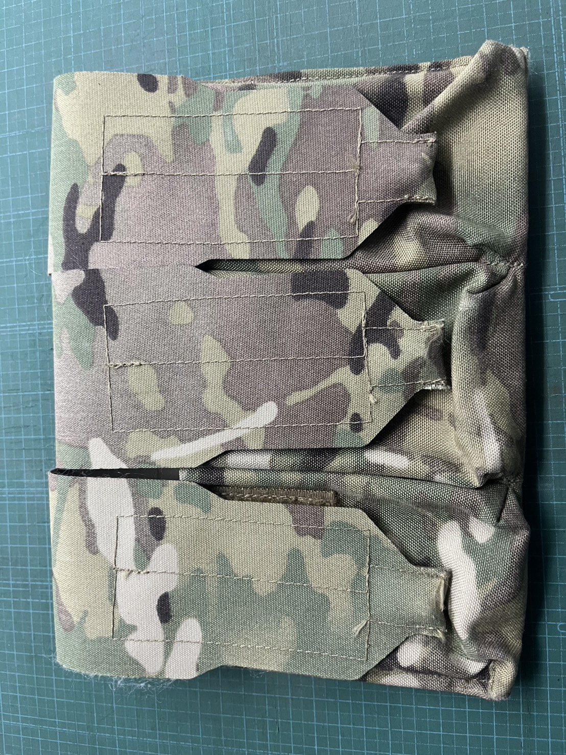 Blue Force Gear M4 トリプルマグポーチ MC