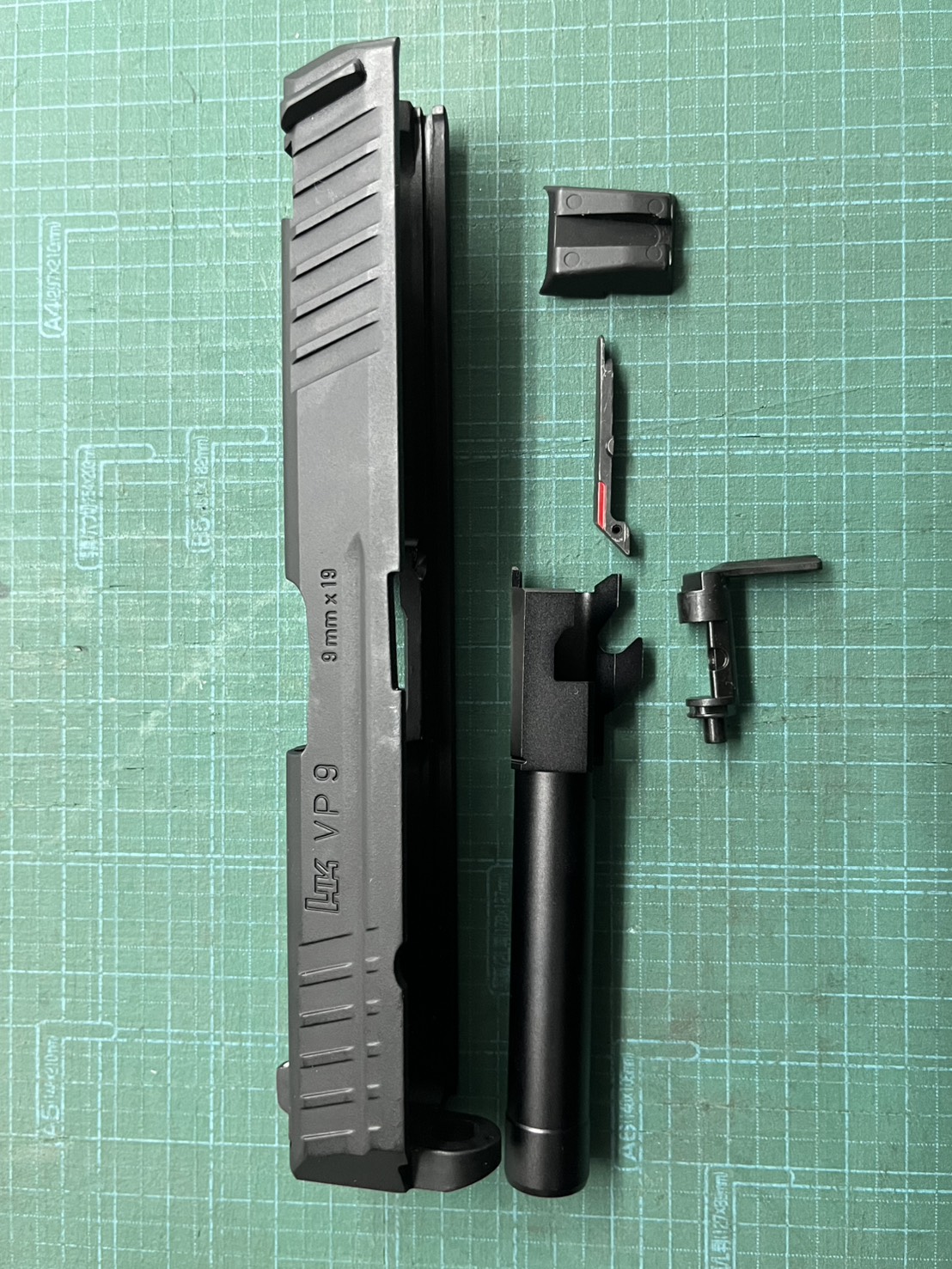 VFC/UMAREX 純正品 HK VP9 スライド+他セット