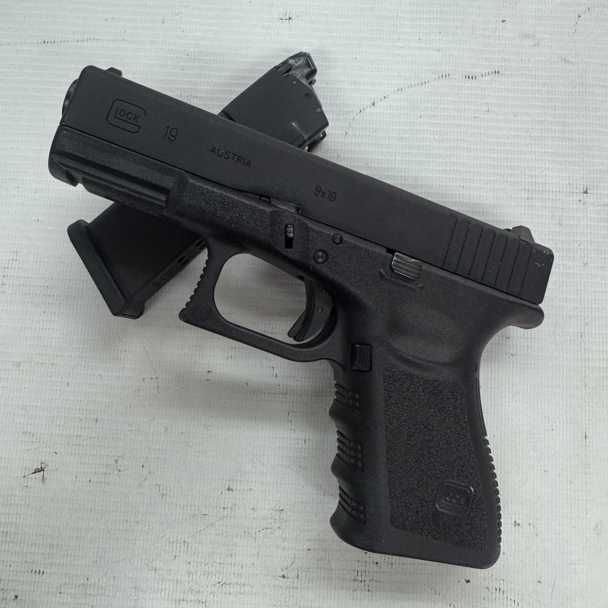 VFC/UMAREX　GLOCK19 GEN.3