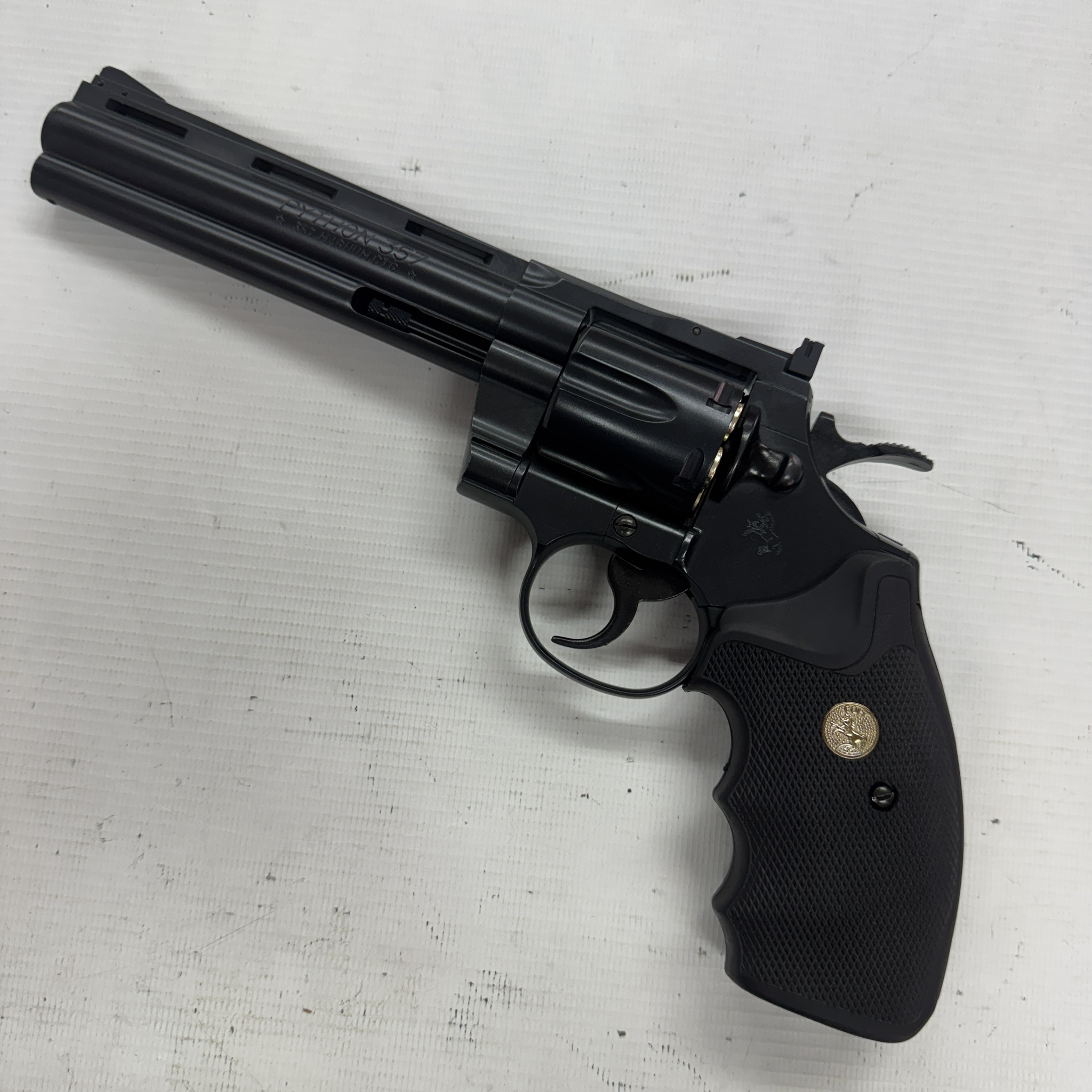東京マルイ　COLT PYTHON 6inch Black
