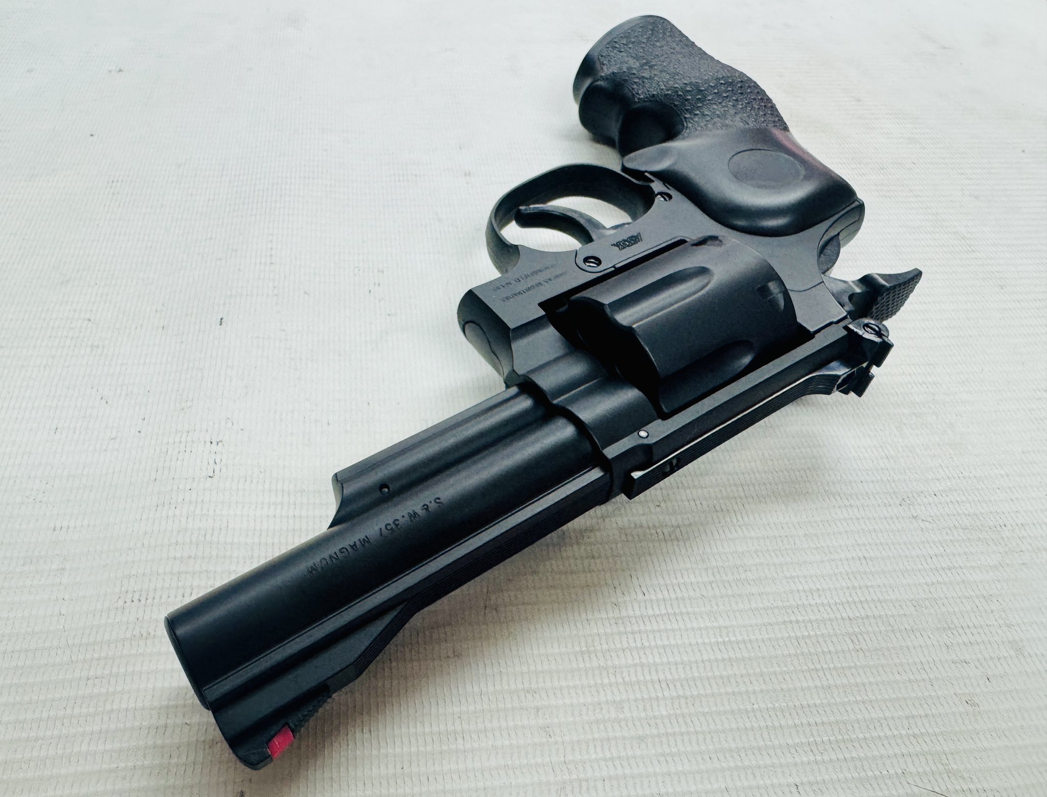 クラウンモデル 対象年齢10歳以上 S&W M19 4インチ