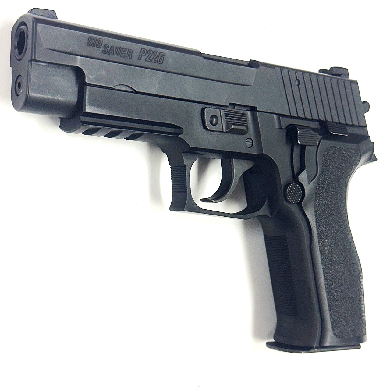 東京マルイ SIG SAUER P226E2 ガスブローバック ①