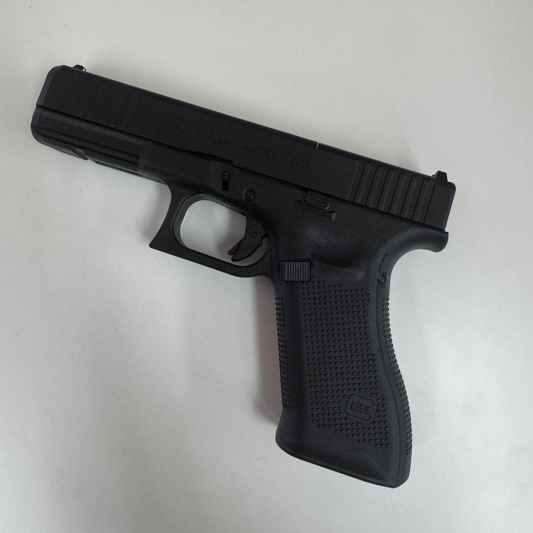 BATON/UMAREX　GLOCK17 Gen.5 MOS	CO2